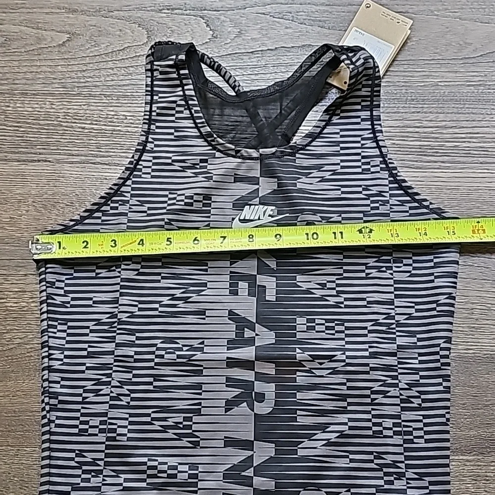 Nike Air Printed Sleeveless T-Shirt Tank Size S